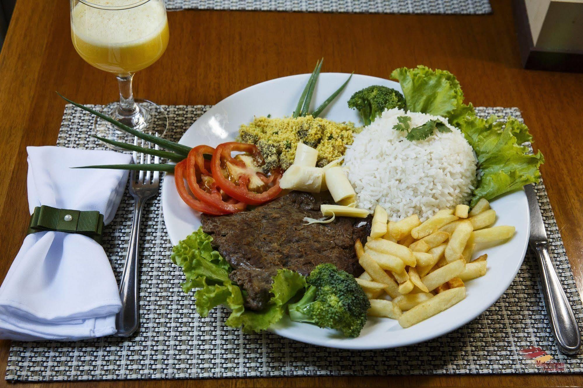 Hotel Mato Grosso Palace 3*